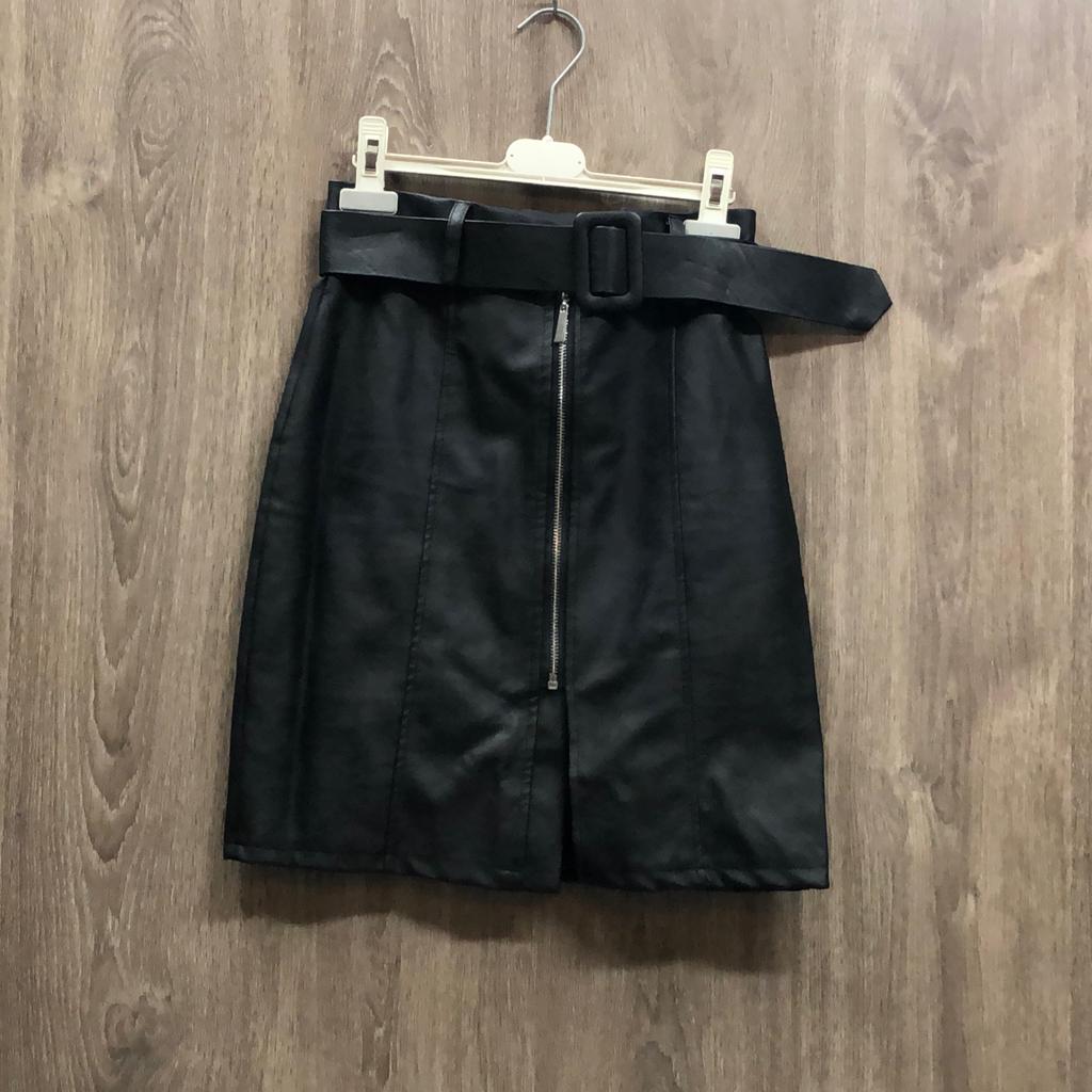 FALDA NEGRA POLIPIEL